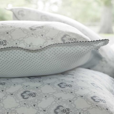 funda-nordica-alexandre-turpault-loumarin-fernandeztextil-3 detalle del cojin de alexandre turpault loumarin