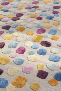 Detalle alfombra Ligne Pure Dotted colorful