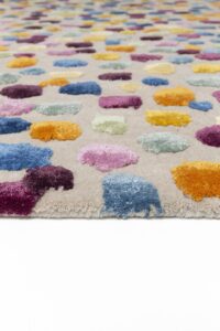 Detalle alfombra Ligne Pure Dotted colorful