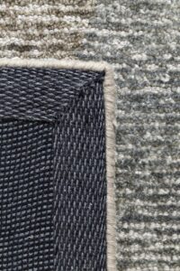 Detalle alfombra Ligne Pure greyge