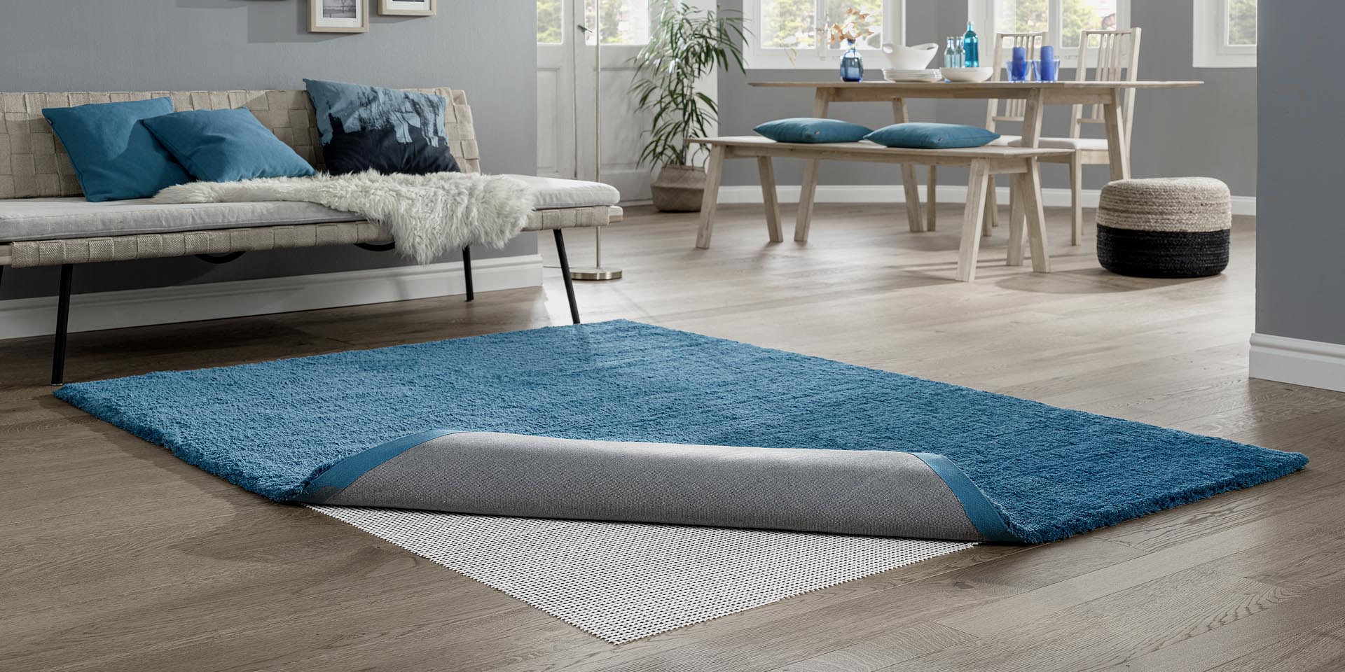 CMISMPRT Agarres para alfombras con súper adherencia, cinta antideslizante  para alfombra que mantiene tu alfombra en su lugar y hace que las esquinas