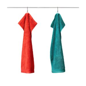 Set 2 toallas gimnasio para colgar, modelo Risart Athlete azul y roja. Absorbente y suave de algodón 100%. Fernández Textil.