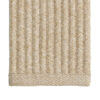 Remate alfombra exterior Rols Chill Out a medida. Remate rústico en una dirección. Resistente artesanal, color trigo, olefina