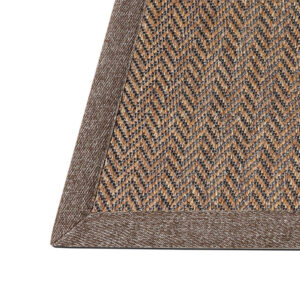 Detalle alfombra exterior resistente polipropileno terrazas y porches. Remate rústico, Rols Nature Deluxe 616 tostado