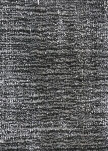 Alfombra a medida KP online, modelo Recikla, aspecto desgastado fibras recicladas. Fernández Textil. gris oscuro