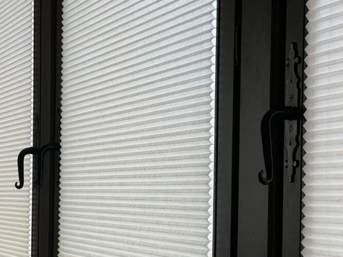 eficiencia energética con persianas venecianas